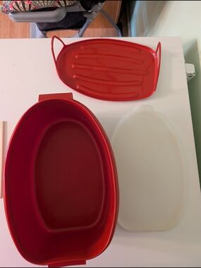 Vintage Tupperware Ham Keeper